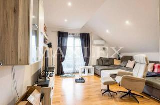 Wohnung kaufen in 94133 Röhrnbach, 3-Zimmer-Dachgeschosswohnung mit Balkon