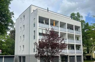 Wohnung kaufen in 09599 Freiberg, Attraktive & vermietete 2-Zimmer-Wohnung mit Dachterrasse in Freiberg!