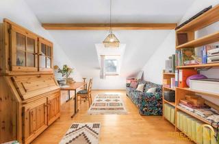 Wohnung kaufen in 94327 Bogen, SOFORT FREI : Lichtdurchflutete Dreizimmerwohnung mit Balkon und großzügigem Wohnzimmer