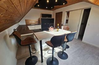 Wohnung mieten in Rabenstr., 82223 Eichenau, Haus-im-Haus-Genuss: 2,5 Zi., 89 qm (113 qm Grundfl.), neue EBK, Kücheninsel, Klima, 10 qm Südbalkon