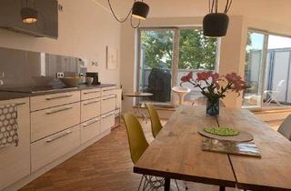Wohnung mieten in 90762 Fürth, Moderne 3-Zimmer-Wohnung in Fürth (Innenstadt) mit Dachterrasse im denkmalgeschützten Stadtpalais
