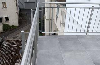Wohnung mieten in Hermann-Geisen-Straße 25, 56203 Höhr-Grenzhausen, Helle 3-Zimmer-Wohnung: Großzügiges Raumangebot in Höhr-Grenzhausen