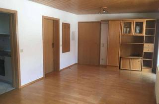 Wohnung mieten in Mühlweg, 75385 Bad Teinach-Zavelstein, Helle 2-Zimmerwohnung im Ortskern mit EBK, Doppelbalkon und Garage