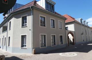 Sozialwohnungen mieten in Kirchstraße 12, 67489 Kirrweiler, Nur mit WBS: Einzelzimmer (App 04) in einer ambulant betreuten Wohnpflege-Gemeinschaft