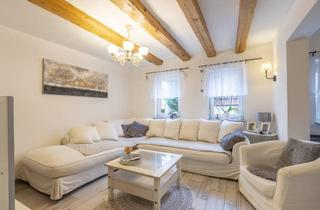 Einfamilienhaus kaufen in 70186 Stuttgart, Einfamilienhaus in Stuttgart-Ost: Gewölbekeller, überdachte Terrasse und 2 Bäder