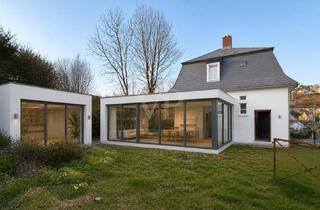 Haus kaufen in 65812 Bad Soden, Jahrhundertwendedomizil auf tollem Grundstück mit Remise und vielen Optionen