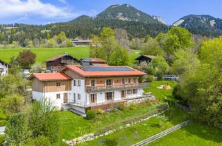 Einfamilienhaus kaufen in 83730 Fischbachau, Traumdomizil in beeindruckender Lage: Bildschönes Landhaus mit stilvoller Ausstattung und Weitblick