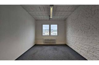 Büro zu mieten in 12099 Berlin, Helles Büro (21 m²) für 1–3 Arbeitsplätze mit Fenster, Aufzug und Glasfaser – ab April