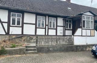 Einfamilienhaus kaufen in 38364 Schöningen, Schöningen - Einfamilienhaus in Hakenstedt mit großem Renovierungspotenzial
