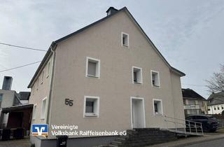 Haus kaufen in 54472 Monzelfeld, Monzelfeld - Großzügiges Familienhaus - teilweise kernsaniert