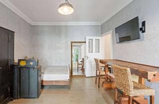 Wohnung kaufen in Wilhelm-Stolze-Straße, 10249 Berlin, Berlin - Charmante 1-Zimmer-Altbauwohnung ruhig Seitenflügel Friedrichs