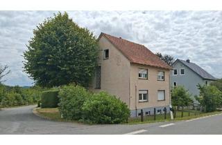Mehrfamilienhaus kaufen in 32758 Detmold, Detmold - Mehrfamilienwohnhaus mit Ausblick und Potenzial - provisionsfrei