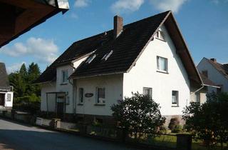 Haus kaufen in 37603 Holzminden, Holzminden - Schönes Ein- Zweifamilienhaus provisionsfrei