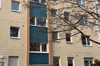 Wohnung kaufen in Straße 70, 14199 Berlin, Berlin - Gepflegte vermietete 2-Zimmerwohnung in der Sulzaer Strasse 15