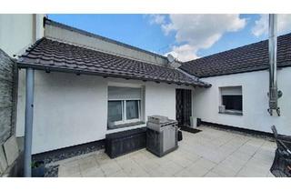 Einfamilienhaus kaufen in 46537 Dinslaken, Dinslaken - Repräsentatives Wohnen (132 m2) & Arbeiten (120 m2)
