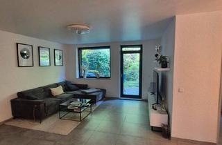 Wohnung kaufen in 45257 Essen, Essen - Gepflegte 2,5-Zimmer-Eigentumswohnung mit Terrasse, Garten & Gara
