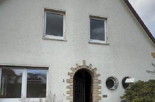 Einfamilienhaus kaufen in 49086 Osnabrück, Osnabrück - Großzügiges Einfamilienhaus mit viel Potenzial auf 1.000 m² Grund