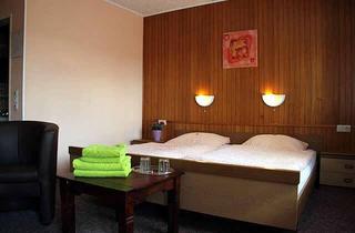 Gewerbeimmobilie kaufen in 54634 Bitburg, Bitburg - Romatisches Hotel mit Restaurant in der Eifel