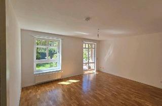 Wohnung kaufen in 12557 Berlin, Berlin - Sonnige Eigentumswohnung in idyllischer Lage am Wasser-von Privat