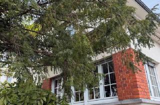 Einfamilienhaus kaufen in 63263 Neu-Isenburg, Neu-Isenburg - Freistehendes Einfamilienhaus in bester Lage in Neu Isenburg