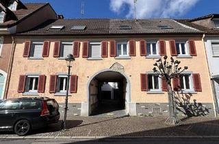 Haus kaufen in 79379 Müllheim, Müllheim - Ein Anwesen - 3 Häuser - 7 Wohneinheiten