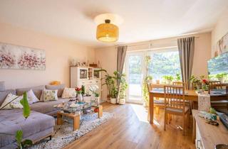 Wohnung kaufen in 82362 Weilheim, Weilheim - Über den Dächern von Weilheim! Umfassend renovierte 3-Zimmer-Wohnung mit 2 Balkonen