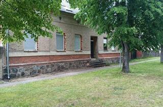 Mehrfamilienhaus kaufen in 16835 Lindow (Mark), Lindow (Mark) - Ein gosses Wohnhaus mit Nebengelass