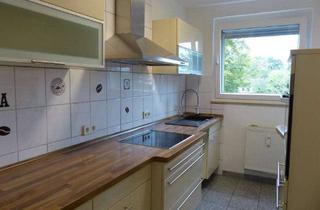 Wohnung kaufen in 59192 Bergkamen, Gepflegte 3-Zimmer-Eigentumswohnung mit Balkon, Garage und Aufzug in Bergkamen