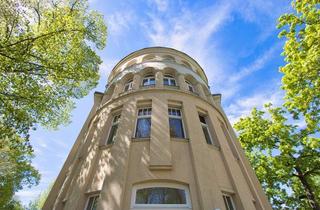 Wohnung kaufen in 01279 Tolkewitz/Seidnitz-Nord, +++ Rarität! Stilvolle 3-Zimmer-Altbauwohnung mit Stellplatz & Balkon in Dresden-Tolkewitz +++