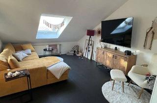 Wohnung kaufen in Sperberweg, 71287 Weissach, Schicke 2 Zi.-DG-Wohnung mit Ausblick