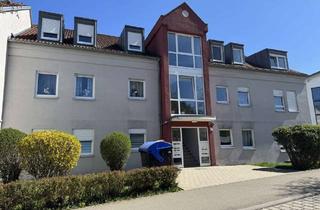 Wohnung kaufen in 72525 Münsingen, Sonnige Dachgeschosswohnung mit Balkon und 2 Garagenstellplätzen!