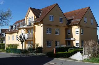 Wohnung kaufen in 01689 Niederau, Für Eigennutzung oder Vermietung - 3 Raumwohnung mit Balkon und Stellplatz in Niederau Ockrilla