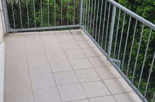 Wohnung kaufen in Bommerholzer Straße 23B, 58452 Witten, Erdgeschosswohnung mit Gemeinschaftsgarten und Balkon in Witten-Bommern