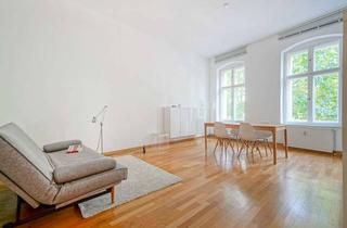 Wohnung kaufen in Prenzlauer Berg, 10439 Prenzlauer Berg, Altbauflair trifft Komfort – hell, gepflegt und sofort nutzbar