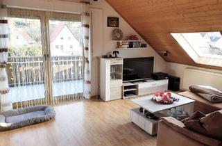 Wohnung kaufen in 64850 Schaafheim, seit 1992 IMMO-ZAHN * Geniales DACHSTUDIO mit 2 Balkonen * in idyll.Randlage * z.Zt. VERMIETET !