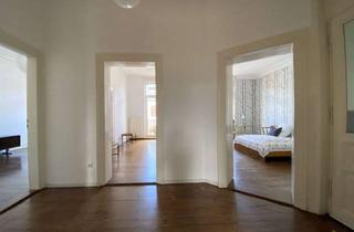 Wohnung kaufen in Textorstraße 51, 60594 Sachsenhausen, Wunderschöne 4-Zimmer-Wohnung mit zwei Balkonen in Sachsenhausen-Nord