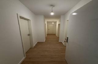 Wohnung mieten in Moritz-Von-Schwind-Straße, 27753 Deichhorst, *Neu renovierte 4ZKB Wohnung*