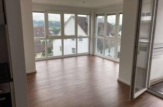 Wohnung mieten in Konrad Adenauer Str., 93077 Bad Abbach, Helle 2-Zimmer-Wohnung mit Weitblick