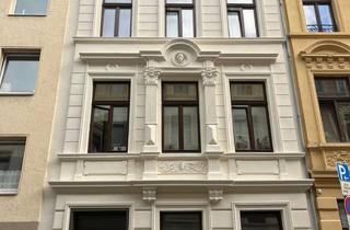 Wohnung mieten in Dreikönigenstrasse 14, 50678 Altstadt-Süd, Altbauwohnung im Herzen der Südstadt