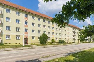 Wohnung mieten in Käthe-Niederkirchner-Straße, 02977 Hoyerswerda, 2-Raumwohnung mit Dusche und Aufzug im WK 1
