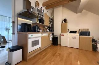 Wohnung mieten in 68163 Lindenhof, Dachgeschosswohnung mit Einbauküche in begehrter Lage