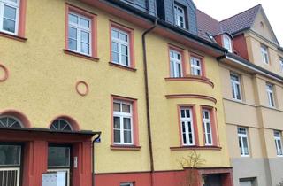 Wohnung mieten in Mozartstraße 41, 19053 Paulsstadt, 3-Zimmer-Wohnung mit Balkon und Einbauküche in der beliebten Mozartstraße - WG geeignet