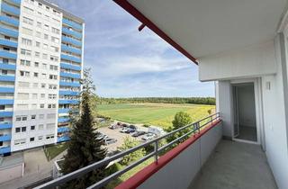 Wohnung mieten in Wilhelm-Albrecht-Straße, 91126 Eichwasen, Frisch renovierte 3-Zimmer-Wohnung mit Westbalkon, Weitblick & Stellplatz in Schwabach-Eichwasen