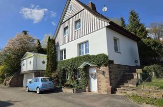 Einfamilienhaus kaufen in 37688 Beverungen, Wohnen nahe der Weser – gepflegtes Einfamilienhaus mit Garten in Beverungen