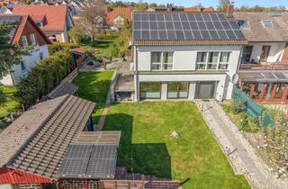 Doppelhaushälfte kaufen in 86356 Neusäß, Doppelhaushälfte mit großem Grundstück & Baulandreserve