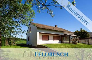Einfamilienhaus kaufen in 92318 Neumarkt, Ruhe, Grünblick & Entwicklungsmöglichkeiten – Einfamilienhaus mit schönem Grundstück in Holzheim