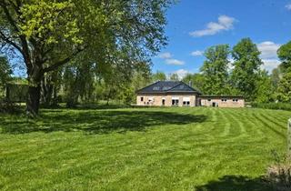 Einfamilienhaus kaufen in 19230 Warlitz, Massives Einfamilienhaus sucht neuen Eigentümer