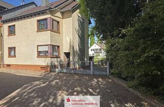 Mehrfamilienhaus kaufen in 68766 Hockenheim, Mehrfamilienhaus in absoluter Bestlage von Hockenheim nähe ehem. Gartenschaugelände mit 2 Garagen