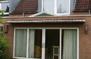 Doppelhaushälfte kaufen in 40667 Meerbusch, STRÜMP - solide Doppelhaushälfte mit Garage und Garten - viel Platz in kinderfreundlicher Lage