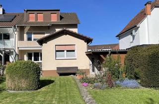 Haus kaufen in 32676 Lügde, Zweifamilienhaus mit flexiblen Nutzungsmöglichkeiten in Lügde